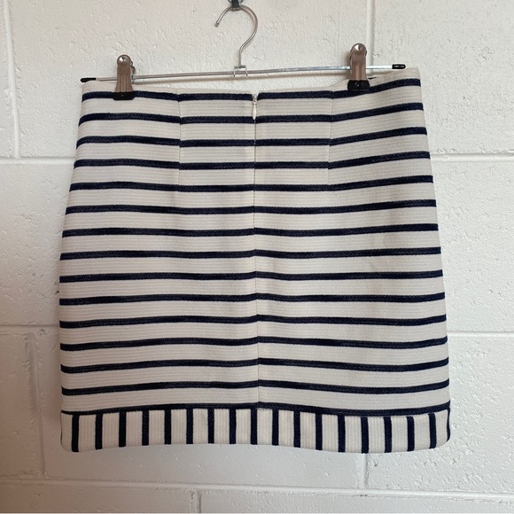 Camilla and Marc blue and white stripe mini skirt size 6 - Picture 2 of 9